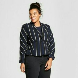 NWOT Who What Wear Cropped Stripe Blazer Size 2X